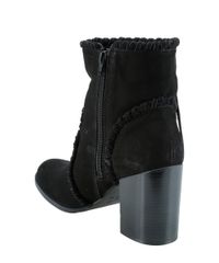 Bota-Ankleboot-em-Suede-Preta-8311710-Preto_3