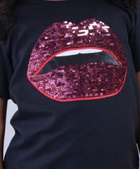 Blusa-Infantil-Triya-Bocas-Bordada-de-Paetes-Dupla-Face-Manga-Curta-Decote-Redondo-Preta-9370539-Preto_5