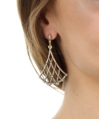 Par-de-Brincos-Texturizados-Dourado-8296278-Dourado_2