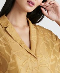 Camisa-Cropped-com-Textura-Feminina-Mindset-Manga-Curta-Mostarda-9385641-Mostarda_4