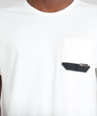 Camiseta-Masculina-com-Bolso-Manga-Curta-Gola-Careca-Bege-Claro-9206066-Bege_Claro_4