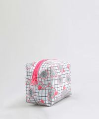 Necessaire-Feminina-Estampada-de-Pitaya-Branca-9343054-Branco_2