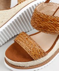 Sandalia-Plataforma-Feminina-de-Palha-com-Corda-Caramelo-9217325-Caramelo_2