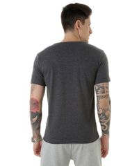 Camiseta-com-Bolso-Estampado-Chumbo-8304706-Chumbo_2