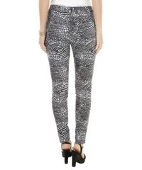 Calca-Skinny-Estampada-Preta-8327713-Preto_2