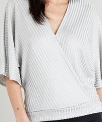 Blusa-Feminina-em-Trico-com-Decote-V-Transpassado-Cinza-Claro-9368155-Cinza_Claro_4