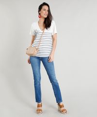 Calca-Jeans-Reta-Feminina-Cintura-Media-com-Bolsos-Azul-Medio-9372333-Azul_Medio_3
