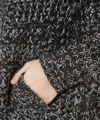 Capa-com-Capuz-em-Croche---Preta-8208576-Preto_4