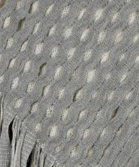 Poncho-em-Croche-com-Franja-Cinza-8168992-Cinza_4