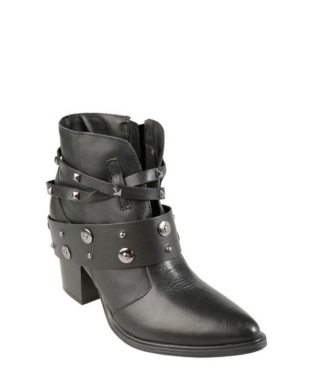 Bota-em-Couro-Preta-8324321-Preto_1