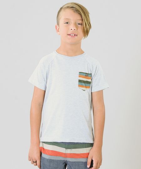 Camiseta-Infantil-Agua-de-Coco-Tal-Pai-Tal-Filho-com-Bolso-Listrado-Manga-Curta-Gola-Careca-Cinza-Mescla-Claro-9342057-Cinza_Mescla_Claro_1 Camiseta-Infantil-Agua-de-Coco-Tal-Pai-Tal-Filho-com-Bolso-Listrado-Manga-Curta-Gola-Careca-Cinza-Mescla-Claro-9342057-Cinza_Mescla_Claro_1