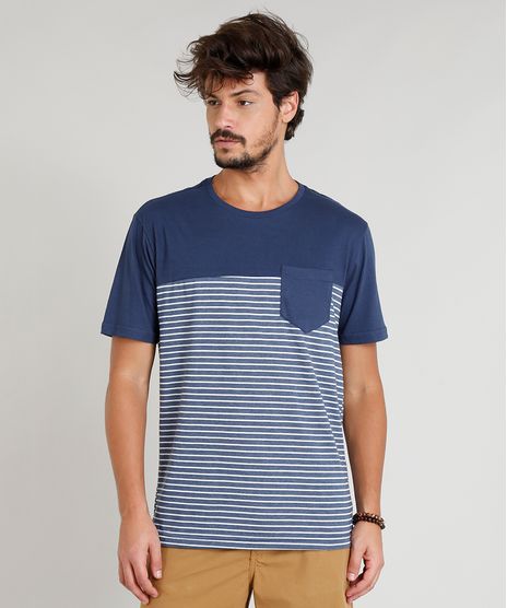 Camiseta-Masculina-com-Recorte-e-Bolso-Manga-Curta-Gola-Careca-Azul-Marinho-9380988-Azul_Marinho_1