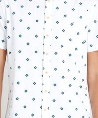 Camisa-Masculina-Estampada-Etnica-Manga-Curta-Gola-Esporte-Branca-8872865-Branco_4