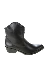 Bota-em-Couro-Preta-8324763-Preto_2