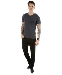 Camiseta-com-Bolso-Estampado-Cinza-Escuro-8331503-Cinza_Escuro_3
