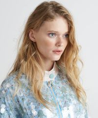 Jaqueta-Longa-Feminina-Mindset-com-Paetes-Transparentes-Estampada-Floral-Azul-Claro-9385669-Azul_Claro_3