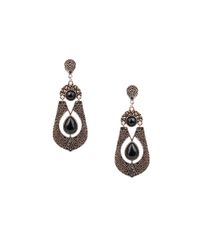 Par-de-Brincos-com-Pedraria-Dourado-8109732-Dourado_1