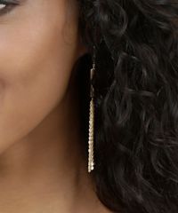 Par-de-Brincos-com-Franjas-Dourado-8270181-Dourado_2