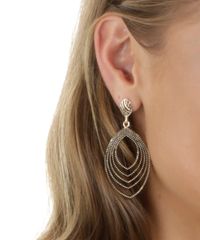 Par-de-Brincos-Texturizados-Dourado-8296275-Dourado_2