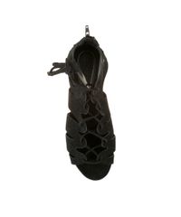 Sandalia-Gladiadora-em-Suede-Preta-8331029-Preto_4