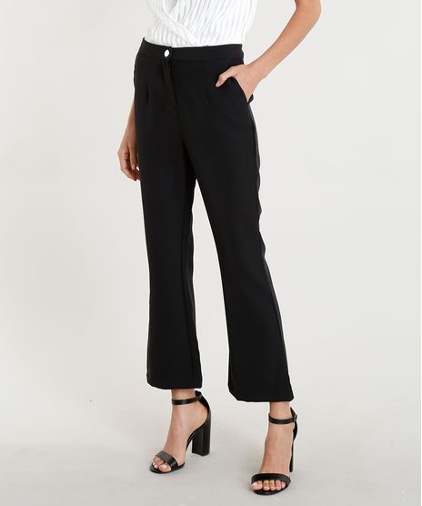 Calca-Social-Cropped-Flare-com-Bolsos-Preta-9251792-Preto_1