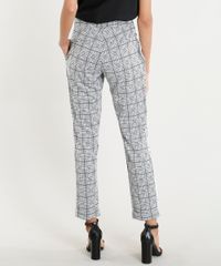 Calca-Feminina-Estampada-Xadrez-com-Bolsos-Branca-9360198-Branco_2