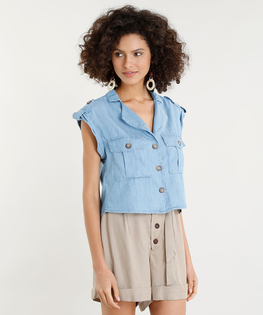 Camisa Jeans Feminina Com Bolsos Manga Curta Azul Claro