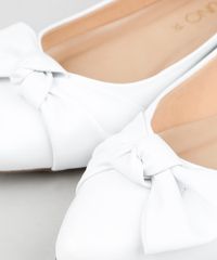 Sapatilha-Bico-Fino-Feminina-Via-Uno-com-Laco-Branca-9422478-Branco_2
