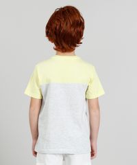 Camiseta-Infantil-com-Bolso-Estampado-Manga-Curta-Cinza-Mescla-Claro-9361238-Cinza_Mescla_Claro_2