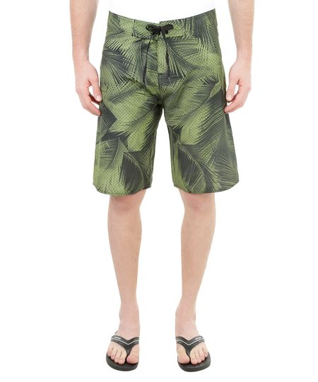 Bermuda-Estampada-de-Folhagem-Verde-8342944-Verde_1 Bermuda-Estampada-de-Folhagem-Verde-8342944-Verde_1