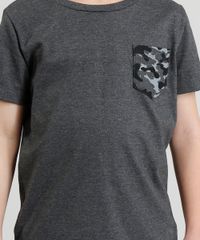 Camiseta-Infantil-com-Bolso-Estampado-Manga-Curta-Gola-Careca-Cinza-Mescla-Escuro-9329119-Cinza_Mescla_Escuro_4
