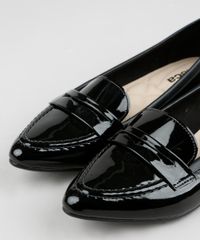 Mocassim-Bico-Fino-Feminino-Moleca-em-Verniz-Preto-9330609-Preto_2