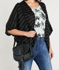 Bolsa-Feminina-Transversal-com-Tranca-e-Tassel-Preta-9294939-Preto_2