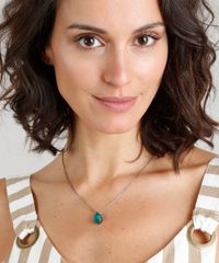Colar-Feminino-com-Pingente-de-Pedra-Grafite-9293034-Grafite_2