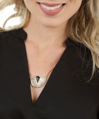 Colar-com-Pingente-Geometrico-Dourado-8170907-Dourado_2