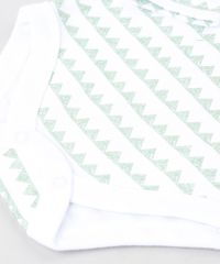 Body-Infantil-Guaxinim-Estampado-Geometrico-Manga-Longa-Gola-Careca-Branco-9110058-Branco_4