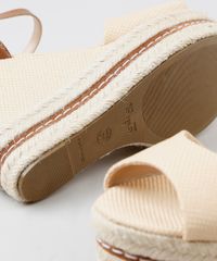 Sandalia-Plataforma-Feminina-com-Corda-Bege-Claro-9325580-Bege_Claro_5