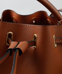 Bolsa-Saco-Feminina-Transversal-com-Lenco-Estampado-Floral-Caramelo-9255539-Caramelo_4