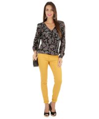 Calca-Cigarrete-em-Veludo-Amarela-8301998-Amarelo_3