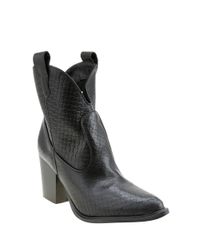 Bota-em-Couro-Preta-8324338-Preto_1