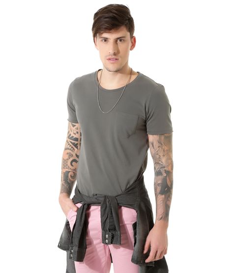Camiseta-com-Bolso-Chumbo-8332328-Chumbo_1