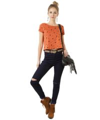 Blusa-Cropped-Estampada-de-Estrelas-Caramelo-8373486-Caramelo_3