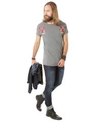 Camiseta--Andorinhas-Old-School--Botone-Longa-Led-s-Tattoo-Cinza-Mescla-8395175-Cinza_Mescla_3