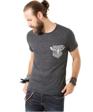 Camiseta-com-Bolso-Led-s-Tattoo-Cinza-Mescla-Escuro-8395234-Cinza_Mescla_Escuro_1