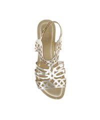 Rasteira-Metalizada-com-Laser-Cut-Dourada-8382445-Dourado_5
