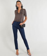 Body-Feminino-Estampado-Geometrico-Decote-V-Manga-Curta-Preto-9394403-Preto_3