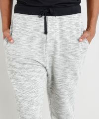 Calca-Masculina-Jogger-em-Moletom-com-Bolsos-Cinza-Mescla-9297449-Cinza_Mescla_4