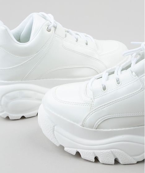 tênis branco alto