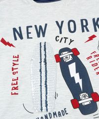 Camiseta-Infantil--New-York--com-Paetes-Dupla-Face-Manga-Curta-Gola-Careca-Cinza-Mescla-Claro-9428470-Cinza_Mescla_Claro_3