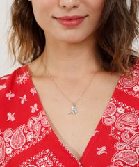 Colar-Feminino-com-Pingente-de-Gato-e-Asa-Dourado-9292899-Dourado_2